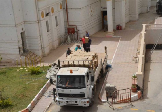 329 كرتونة مواد غذائية للأسر الخاضعة لإجراءات العزل الصحي بالشرقية