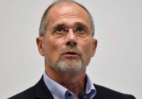 رئيس رابطة الدوريات الأوروبية يحذر الـ«فيفا» - As Arabia