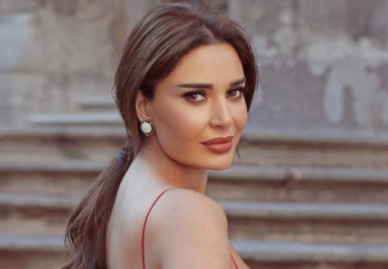 سيرين عبد النور تفاجئ متابعيها بـ"لوك" الجديد.. شاهدوا جمالها - بالصور - Elfann.com