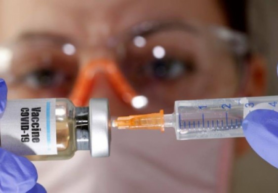 عالم بريطاني يتحدث عن ثمن «لقاح كورونا»