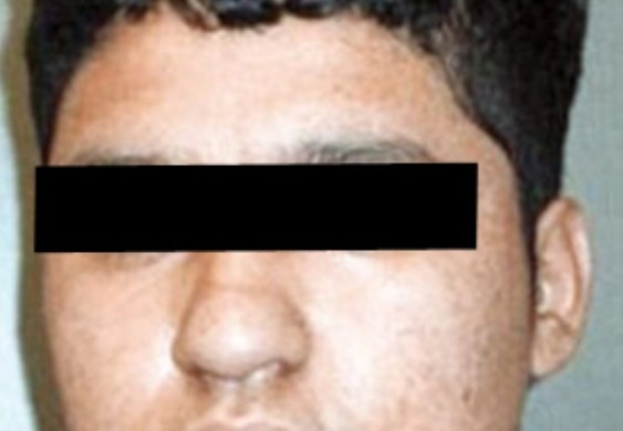 مراهق يقطع رأس والدته بسكين.. ويبلغ الشرطة بجريمته