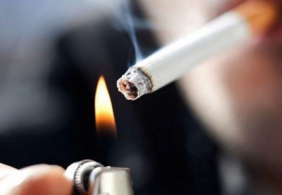 تدخين الأب يسبب مشكلات في قلب الجنين