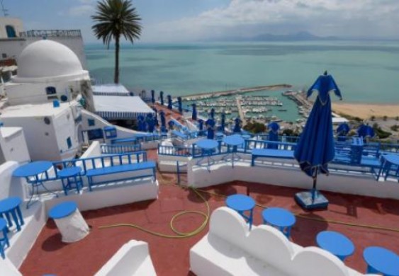 في ظل «كورونا»... تونس تسعى لإنقاذ الموسم السياحي