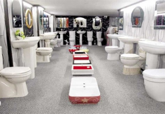 الركود يضرب سوق الأدوات الصحية.. والتجار يطالبون بتيسيرات ضريبية وتأمينية