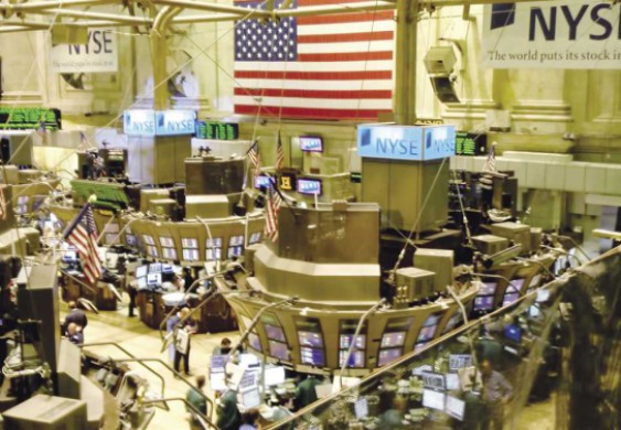 سوق المال والبحث عن الإنقاذ لدى «الملائكة الهابطة»