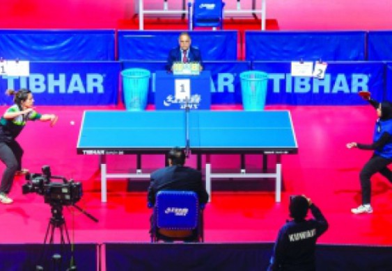 صدارة جزائرية لطاولة «عربية السيدات»