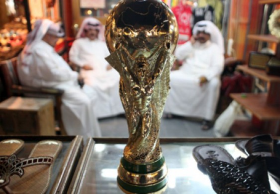 سياسيون أوروبيون يطالبون باعادة قرعة دورة كأس العالم 2022