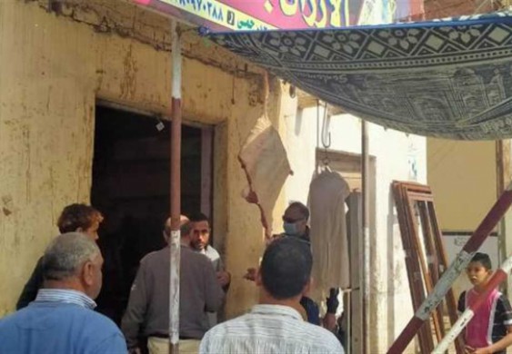 حملات مكثفة على الأسواق والمحال التجارية والمخابز لضبط المخالفين بالشرقية