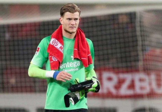 رسميًا.. «كاريوس» يفسخ عقده مع بشكتاش ويعود لليفربول