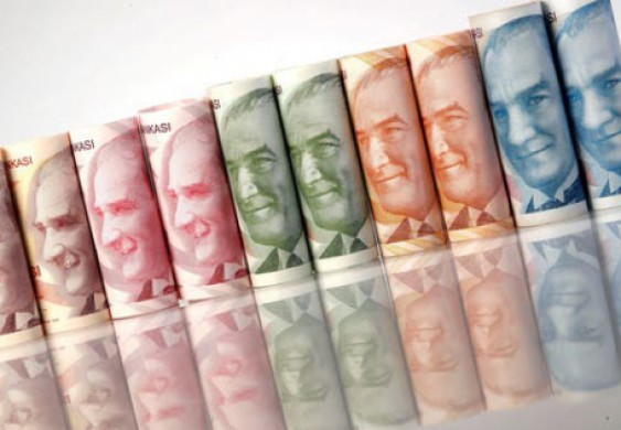 الليرة التركية تواصل الهبوط لمستويات متدنية - العربية