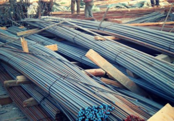 الحديد شرب قهوة سادة النهاردة بـ 600 جنيه - البشاير