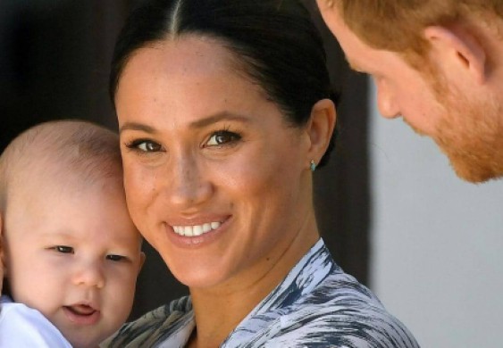 احتفالا بعيد ميلاد نجله الأول.. هاري يكسر القاعدة بفيديو - Sky News Arabia سكاي نيوز عربية