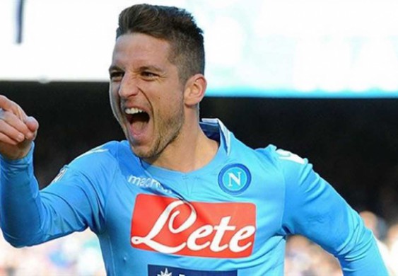 تشيلسى ينافس نيوكاسل لخطف «ميرتينز»