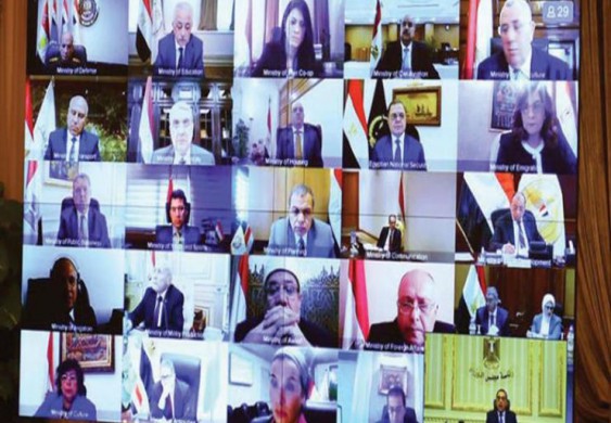 "تحديد مواعيد حظر الـ15 يومًا القادمة".. بدء اجتماع الحكومة عبر "فيديو كونفرانس" - مصراوي