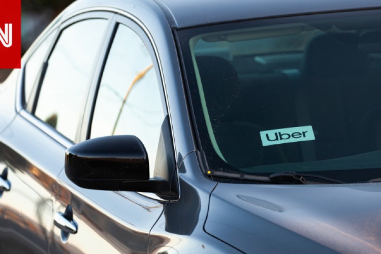 أوبر تسرح 14٪ من موظفيها والرئيس التنفيذي يتخلى عن راتبه - سي ان ان العربية