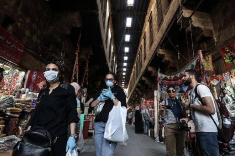 مصر تسجل 495 إصابة جديد بكورونا.. وتراجع ملحوظ بـ 4 محافظات - Sky News Arabia سكاي نيوز عربية