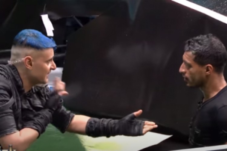 بعد أن ضرب رامز جلال .. رئيس نادي الزمالك يكافئ طارق حامد ويرفع عنه عقوبة نصف مليون جنيه - حياتنا