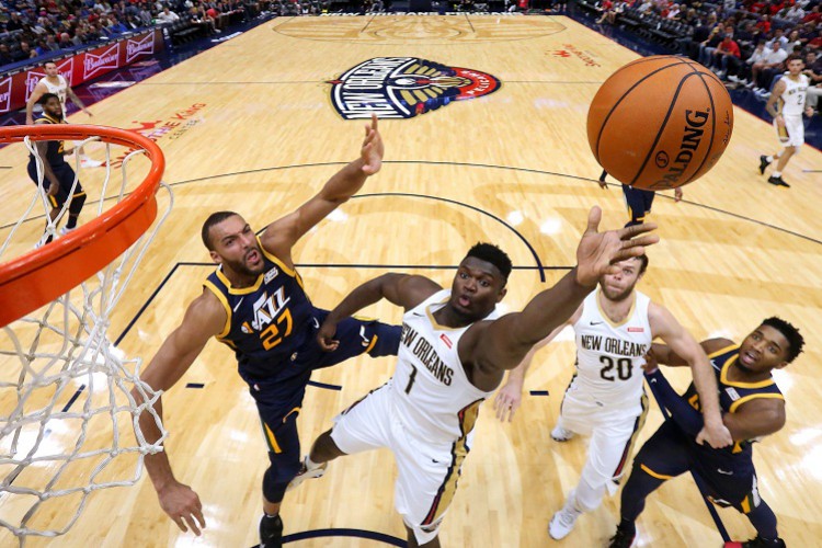 رغم كورونا.. فرق دوري السلة الأمريكي تفتح منشآتها التدريبية - الشروق