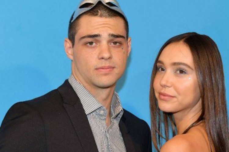 6 طلاقات.. زواج المشاهير في مهب رياح «كورونا»