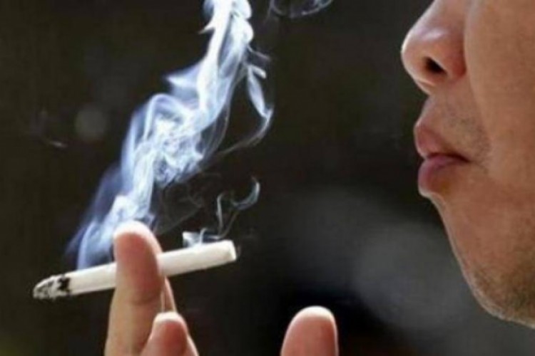 كوفيد والتبغ... دخانٌ يأبى أن ينقشع