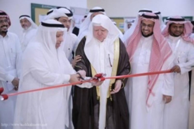 اليوبي : رحل عاصم الإنسان بعد جلائل الأعمال