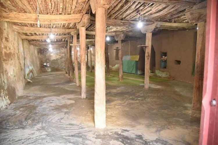 من مشروع ولي العهد لترميم المساجد التاريخية بالمملكة .. مساجد الأطاولة والظفير وقرية الملد في الباحة