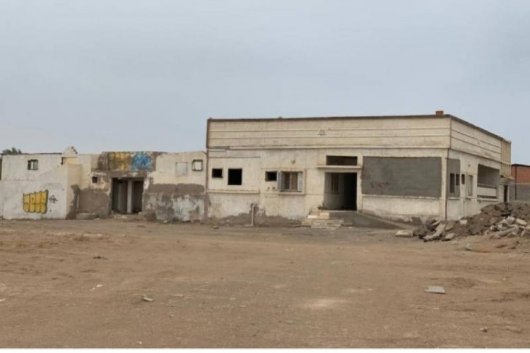 إزالة المباني المهجورة والآيلة للسقوط بأحياء المدينة