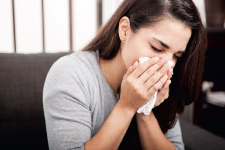 لماذا لا يصاب البعض بالبرد أبداً بينما يمرض آخرون به بشكل دائم ؟