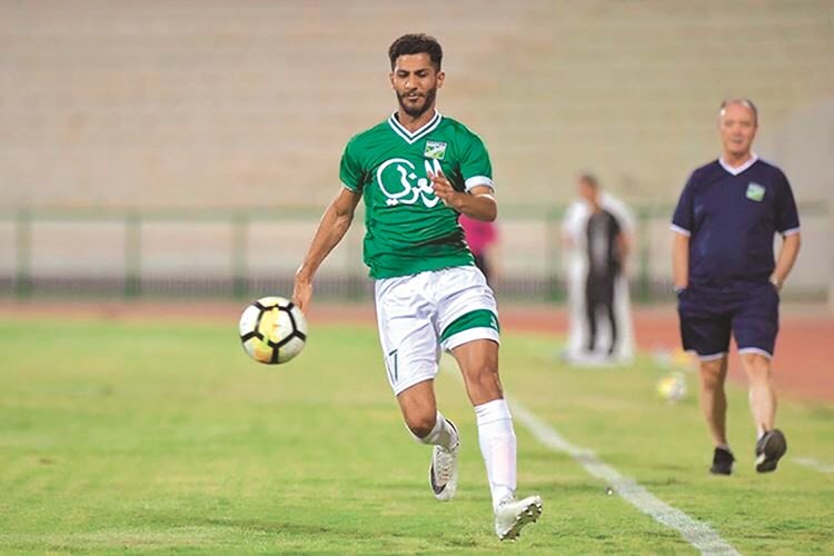 زويد: الظروف حرمتني من العمل كطبيب .. والكرة أعطتني الكثير