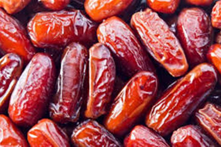 «يعالج الأمراض الفيروسية».. 12 فائدة صحية لـ«نوى البلح»