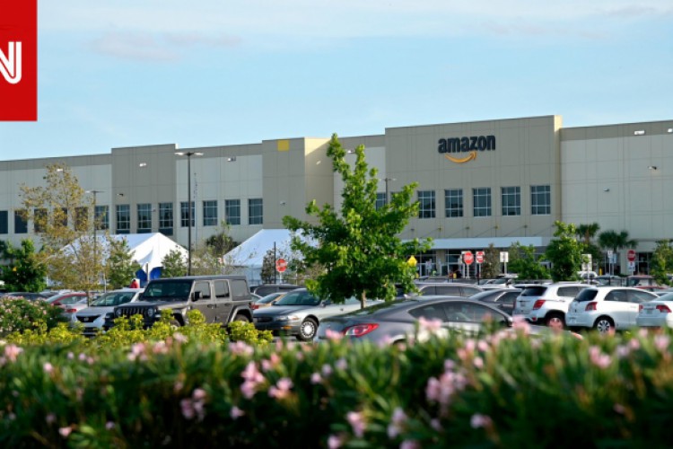 رغم الجدل حول تعاملها مع فيروس كورونا.. أسهم أمازون في أعلى مستوياتها