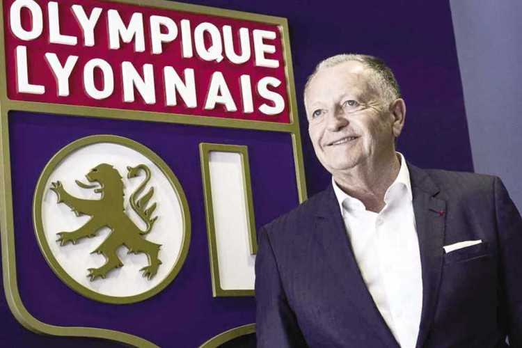 رئيس «ليون» يفتح النار على الاتحاد الفرنسي بسبب «سان جيرمان»