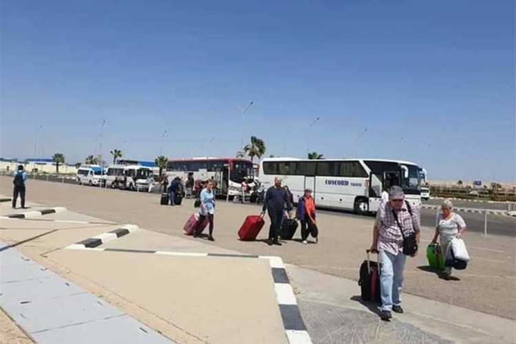 تسيير رحلة من مطاري الغردقة وشرم الشيخ لنقل 184 أوكرانيًا لبلادهم غدًا