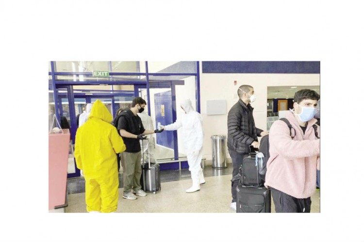 غدا.. مطار مرسى علم يستقبل المصريين العالقين في واشنطن