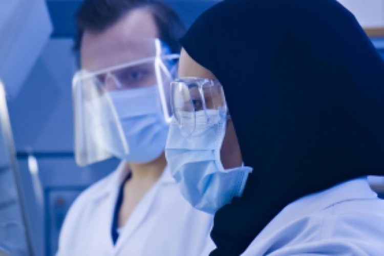 جامعة خليفة تعلن عن تجارب ناجحة للكشف عن كورونا في مياه الصرف الصحي