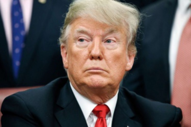 ترامب يتوقع ارتفاع عدد الوفيات بسبب كورونا