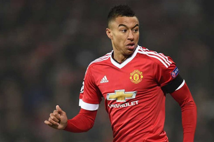 4 أندية إنجليزية تسعى للتعاقد مع جيسي لينجارد لاعب مانشستر يونايتد