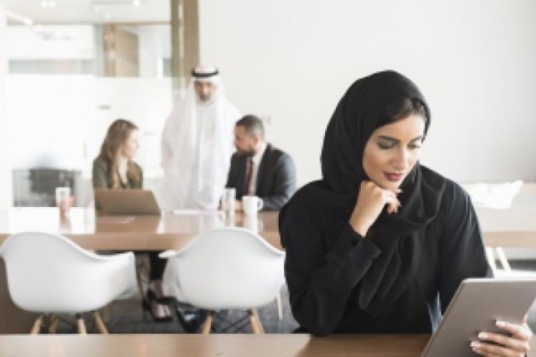 5.1 ملايين موظف في القطاع الخاص الإماراتي بنهاية 2019