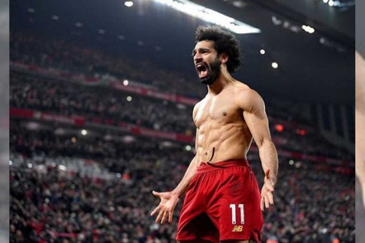 «كونتي» يربط مصير «لاوتارو» بضم محمد صلاح