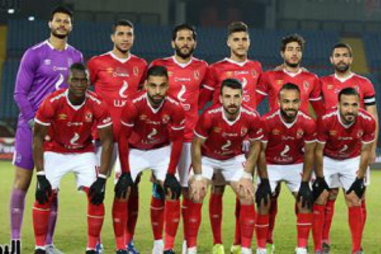 بند استثنائي يمنح الأهلي الحق في استعادة مدافعه من دجلة - اليوم السابع