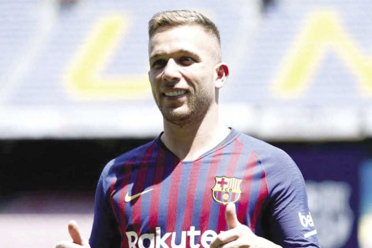 «أرتور» يقترب بشدة من يوفنتوس